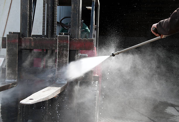 Best Restaurant Pressure Washing  in San Bernardino, CA